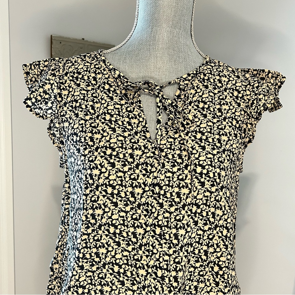 BANANA REPUBLIC Cotton Flutter Sleeve Floral Shirt Romantic Cottagecore feminine